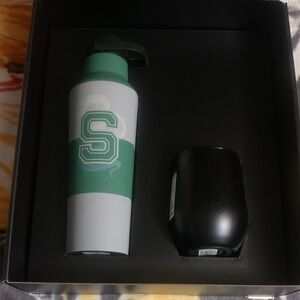 Harry Potter Slytherin sport canteen and matching tumbler. New in box, box opene